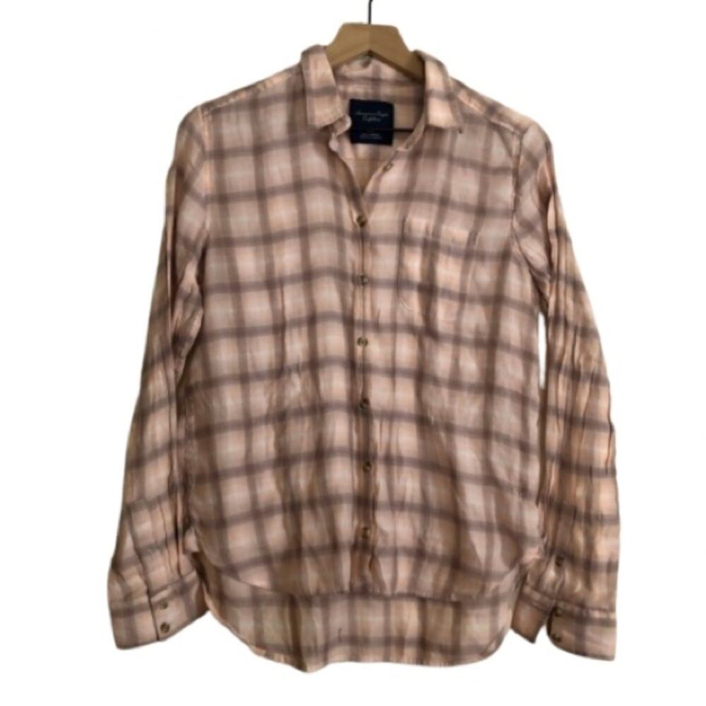 American Eagle AEO Soft Light Pink Brown Plaid Flannel Button Up Shirt Top